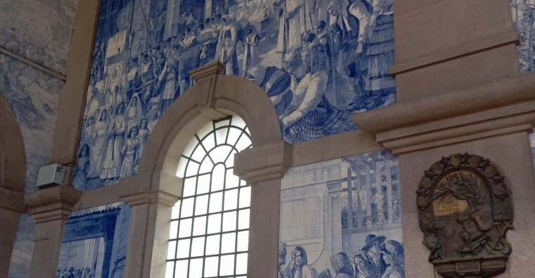 monumental-and-historical-oporto-with-the-stock-exchange-palace