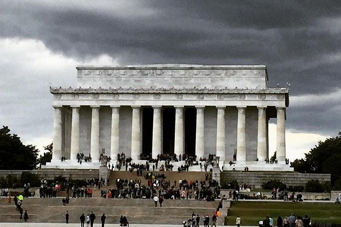 monuments-and-memorials-architecture-tour