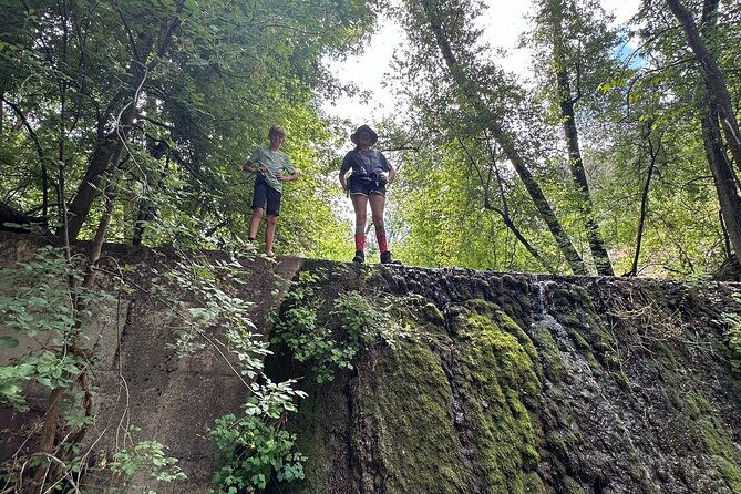 moon-canyon-off-road-and-hiking-adventure-from-chrysotile