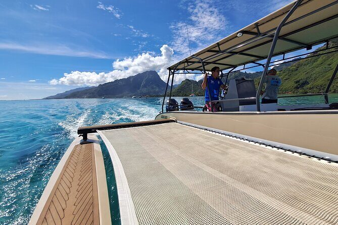 Moorea Lagoon Cruise 3 hours Snorkeling Tour - Discover the Magic of Moorea Lagoon with a 3-Hour Snorkeling Tour