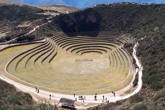 moray-terraces-and-maras-salt-pools-half-day-tour-from-cusco