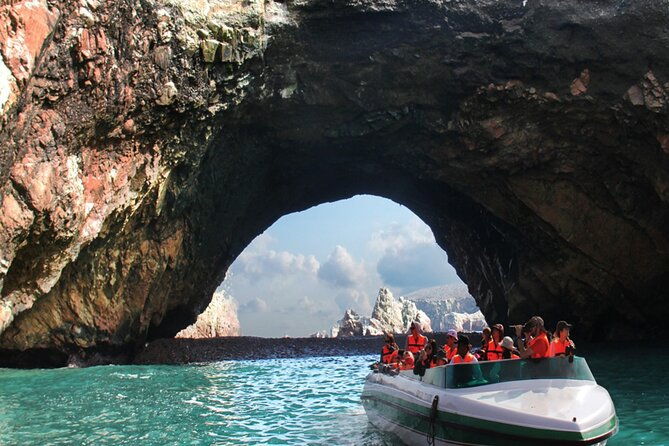 morning-ballestas-island-tour-from-paracas-with-entrances