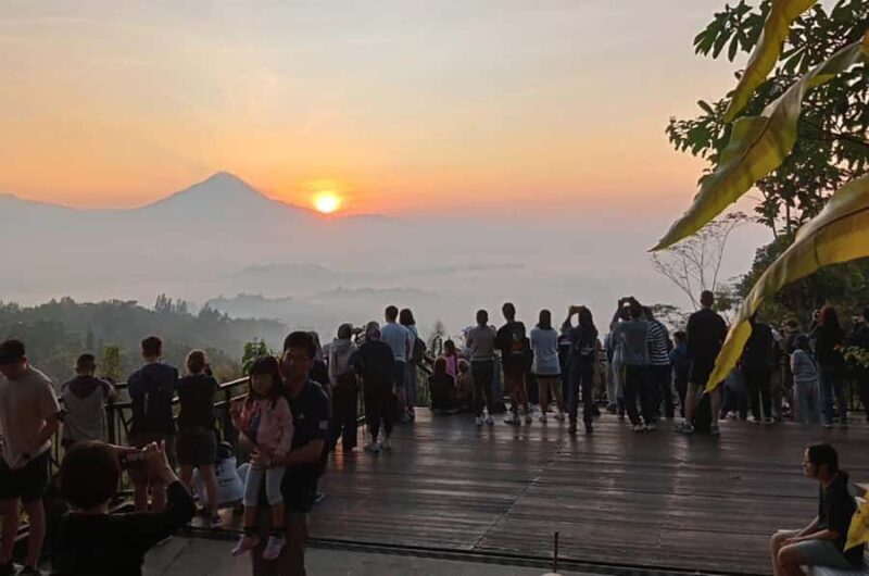 Morning Bliss at Puthuk Setumbu - The Ride and the Path to Puthuk Setumbu