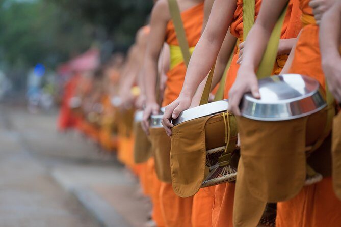 Morning Buddhist Almsgiving, Grand Palace and Flower Market Tour in Bangkok - FAQ