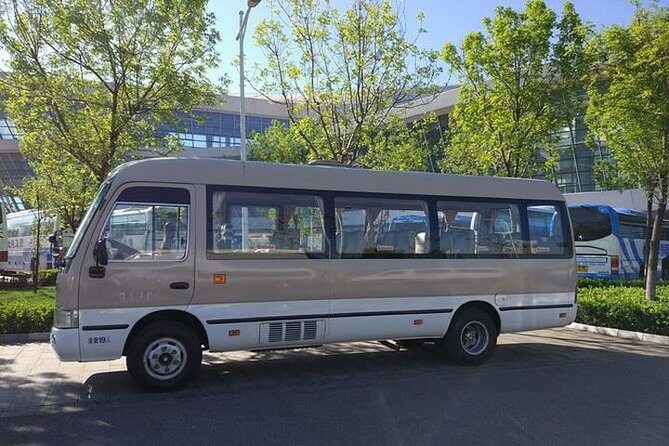 Morning Bus Trip: Mutianyu Great Wall Daily Round Trip by Bus (7:00am Departure) - Who Should Consider This Tour?