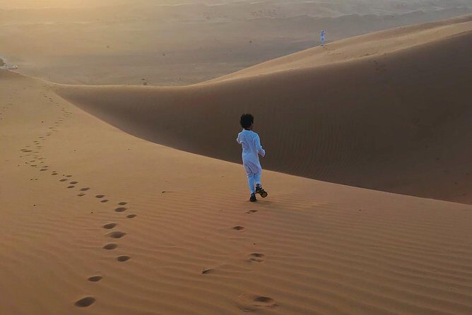Morning Desert Safari with Sand boarding & Camel RideTour - Who is This Tour Best For?