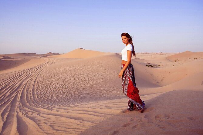 Morning Dune Bashing with Camel Trekking and sand boarding - Key Points