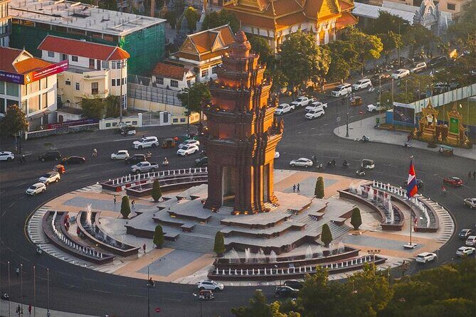 Morning Market and Street Art Tour in Phnom Penh - Key Points