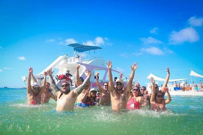 morning-private-party-boat-with-water-slide-open-bar-and-bbq
