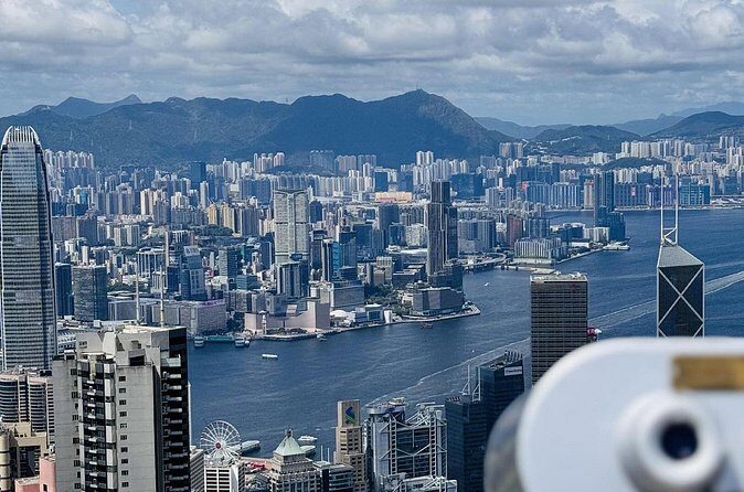 Morning Tour - Deluxe Hong Kong Island Tour with Hotel Pickup in Kowloon - Stanley Market & Village