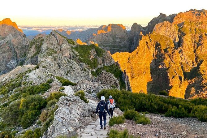 Morning Transfer To Pico Do Arieiro, Hike To Pico Ruivo & Return From Teixeira - Key Points