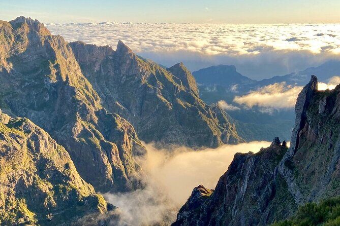 Morning Transfer To Pico Do Arieiro, Hike To Pico Ruivo & Return From Teixeira - Itinerary Breakdown: What to Expect