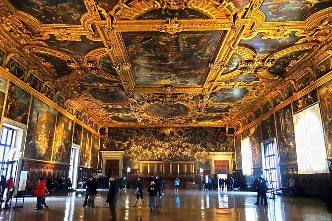 morning-venice-walking-tour-plus-doges-palace-guided-visit-2