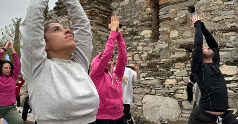 Morning Yoga & Hike in Santorini, Stillness & Local Vibes - An In-Depth Look at the Experience