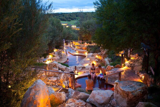 Mornington Peninsula Wine Tasting and Twilight Bathing Tour - A balanced look at the Mornington Peninsula Wine Tasting and Twilight Bathing Tour