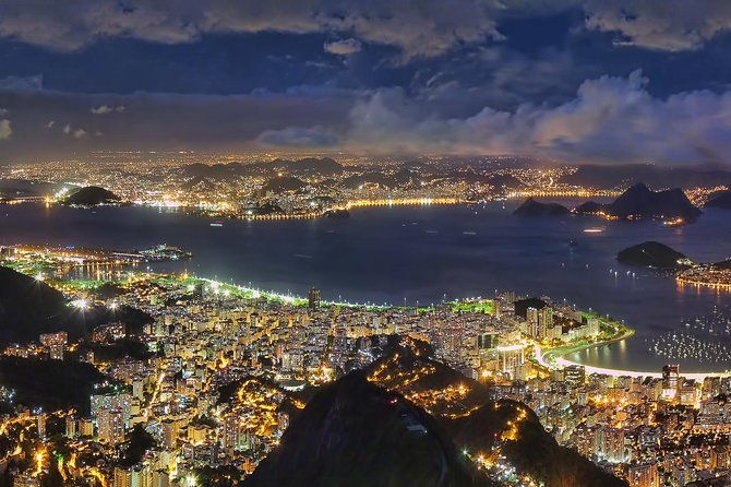 morro-dois-irmaos-hike-vidigal-favela-tour-with-transfer