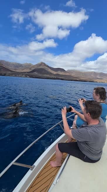Morro Jable: boat tour for private group. Food and drink. - The Sum Up