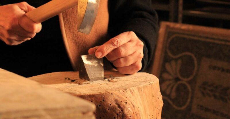 mosaic-making-workshop-in-romes-trastevere