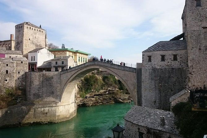 mostar-private-walking-tour-where-east-meets-west-3