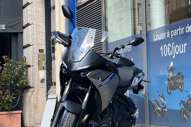 motorcycle-rental-a2-tracer-7-yamaha-a2-license-paris
