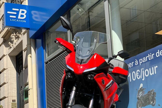 motorcycle-rental-a2-tracer-7-yamaha-a2-license-paris