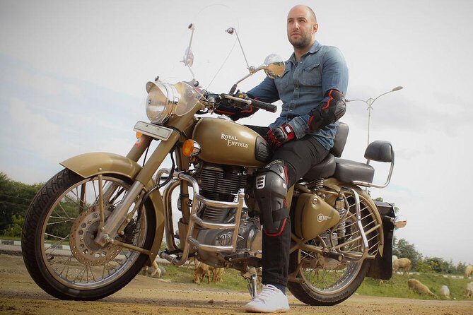 Motorcycle tour from Bangalore to Belur, Halebid & Shravanabelagola - An In-Depth Look at the Tour Experience