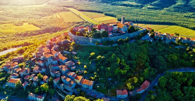 motovun-the-trail-of-giants-hiking-tour-fritule-tasting