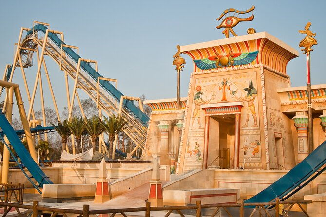 moulin-rouge-round-trip-private-transfer-from-paris