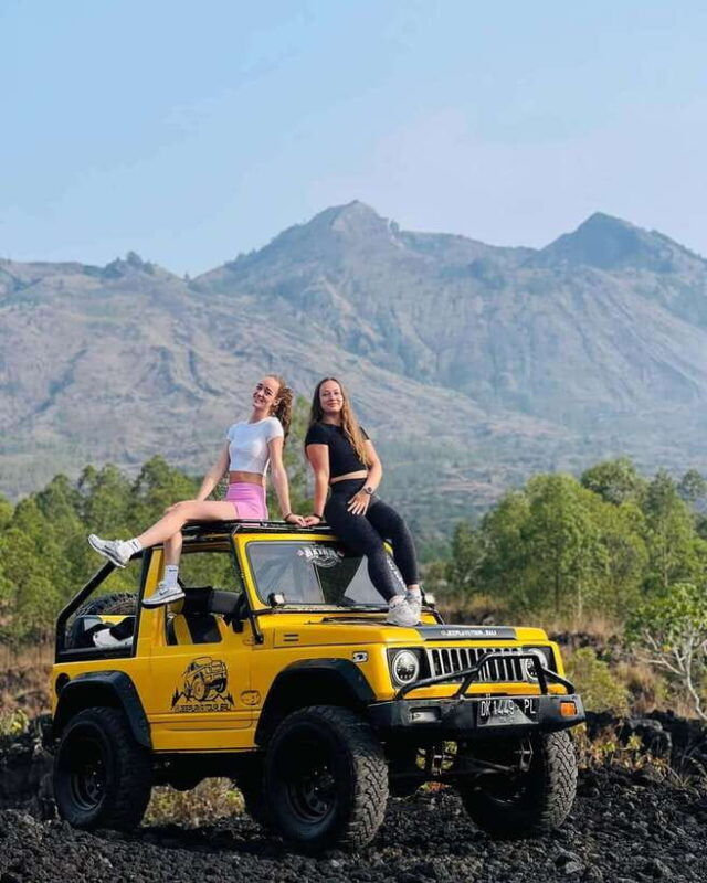 mount-batur-4wd-jeep-sunrise-with-hot-spring-optional