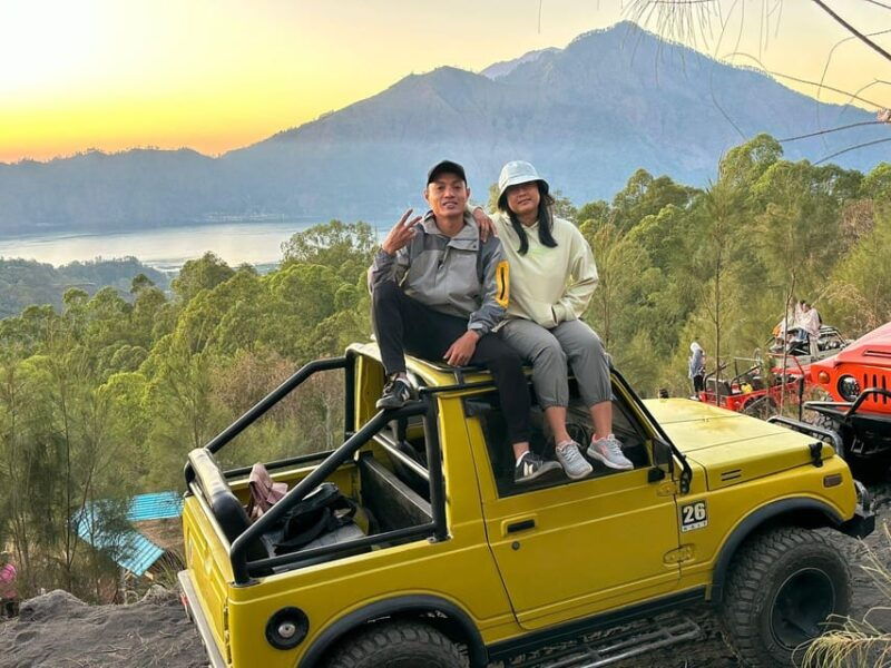mount-batur-4wd-jeep-sunrise-with-hotspring-all-inclusive