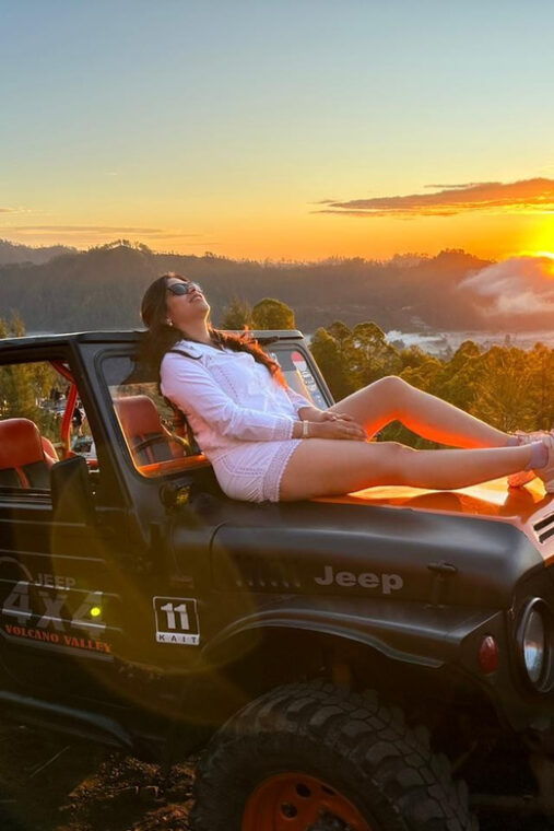 mount-batur-4wd-jeep-sunrise-with-hotspring-all-inclusive