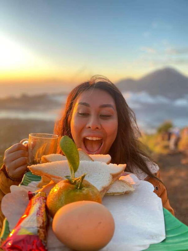 mount-batur-hiking-all-inclusive-breakfas-and-hot-spring