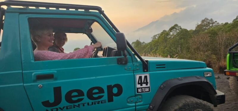 mount-batur-jeep-sunrise-and-natural-hot-spring-tour