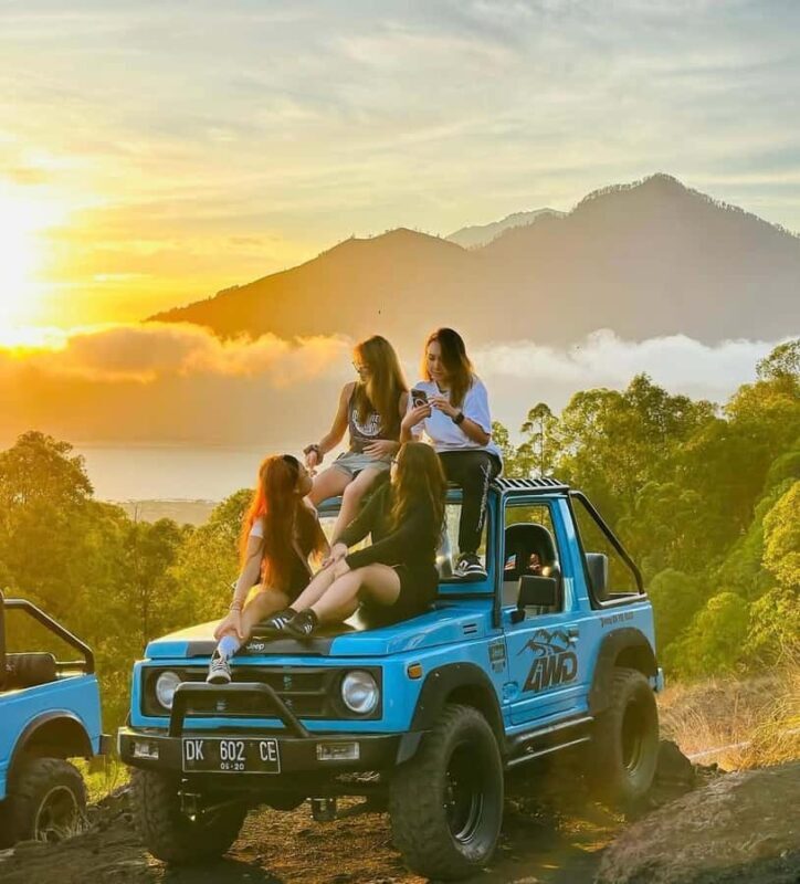 Mount Batur Jeep Sunrise - Black Lava & Breakfast Tour - Key Points