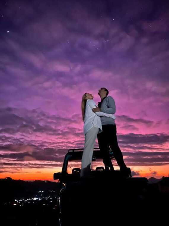 mount-batur-jeep-sunrise-black-lava-with-breakfast