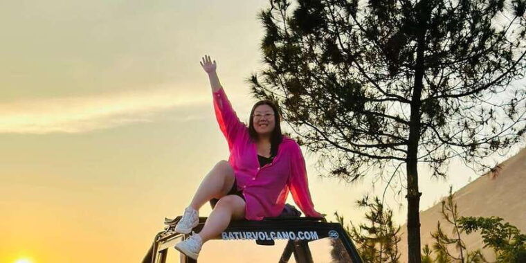 mount-batur-jeep-sunrise-hot-spring-coffe-with-transport