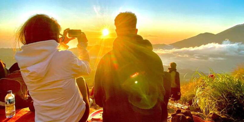 mount-batur-sundrice-trekking