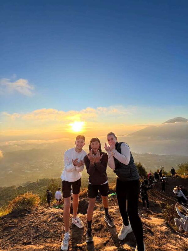 mount-batur-sunrise-hiking-with-breakfast-optional