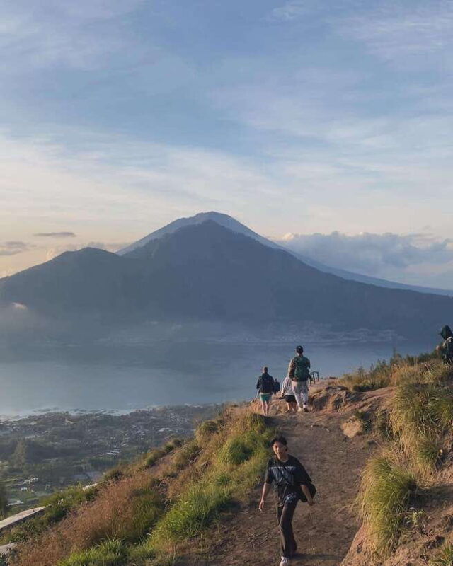 mount-batur-sunrise-hiking-with-breakfast-optional