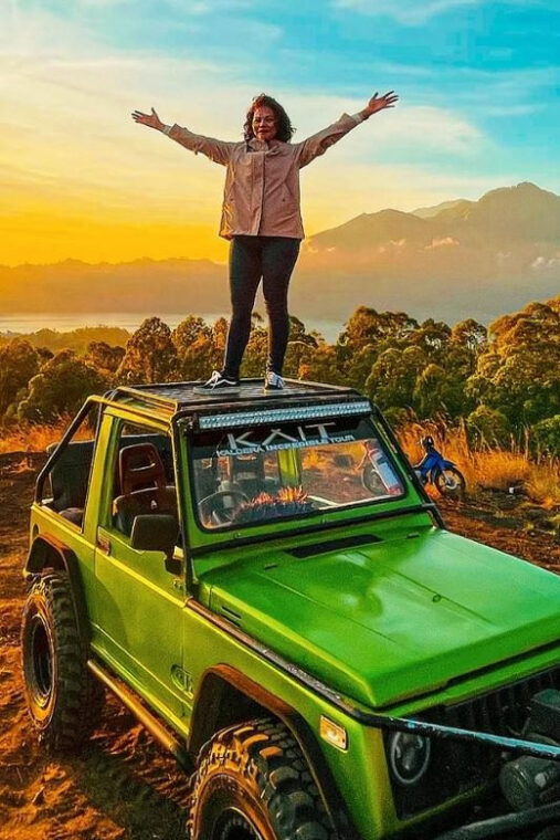 mount-batur-sunrise-jeep-tour-with-black-lava
