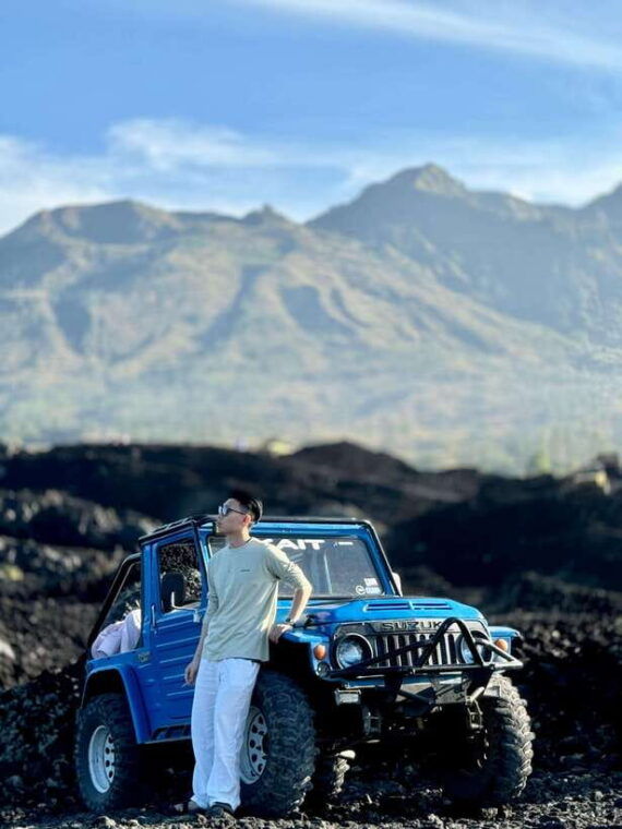 mount-batur-sunrise-tour-by-4wd-black-lava
