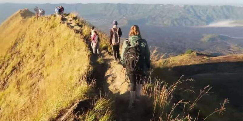 mount-batur-sunrise-trek-hot-springs-tour
