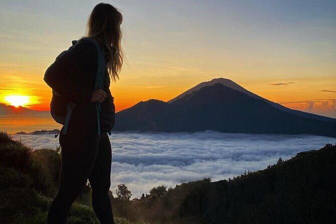 Mount Batur Sunrise Trekking Adventure - Detailed Breakdown of the Itinerary