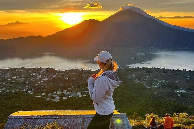 Mount Batur Sunrise Trekking and Hot Spring Private Tour - An In-Depth Look at the Tour Experience
