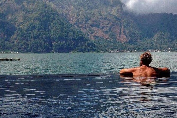 Mount Batur Sunrise Trekking with Natural Hot Springs - The Experience and Atmosphere