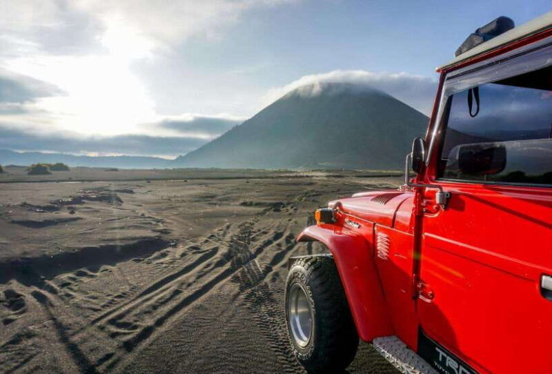 mount-bromo-breathtaking-experience-sunrise-jeep-tour