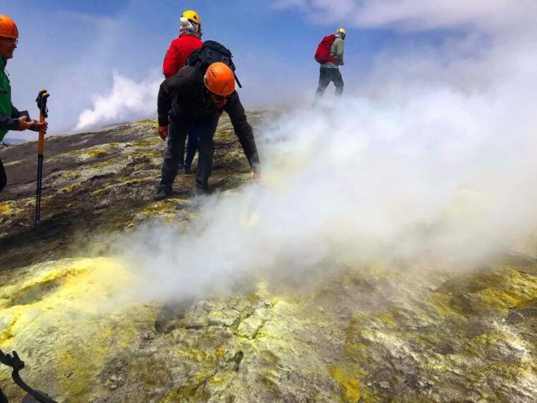 mount-etna-central-crater-guided-hike-for-advanced-hikers