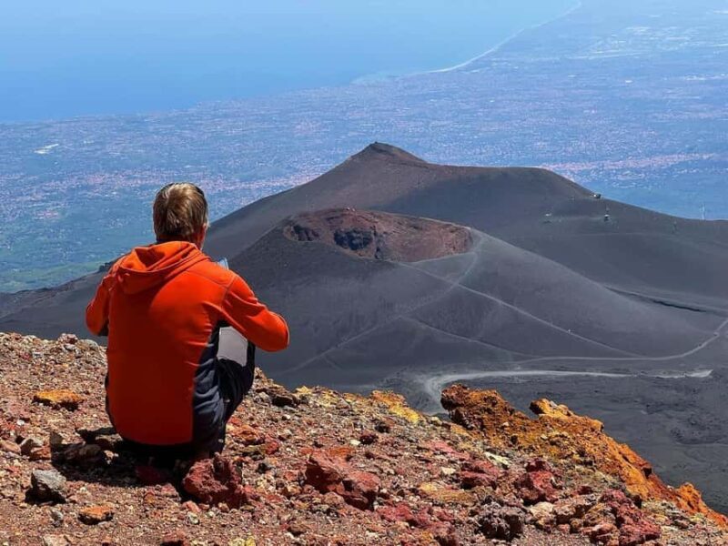 Mount Etna: Day trip to the high altitude craters at 3000 meters trekking - FAQ