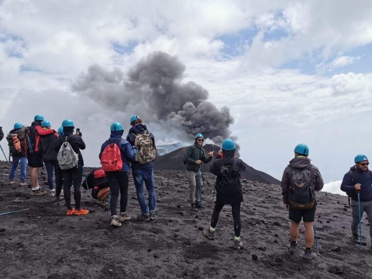 mount-etna-hike-to-the-top-3400mt-from-the-north-side