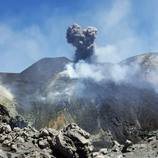 mount-etna-hike-to-the-top-3400mt-from-the-north-side